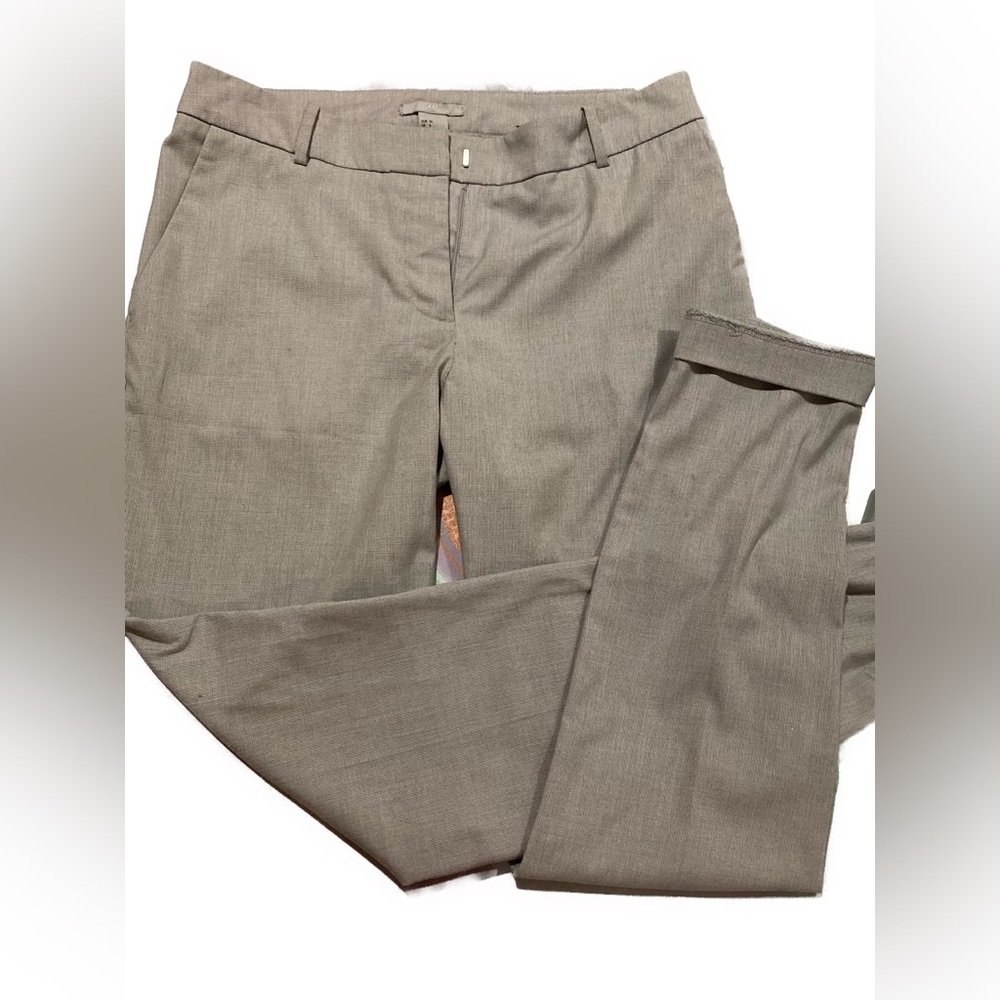 H&M Women’s Straight Leg Grey Cuffed Slacks Size 6 NWOT